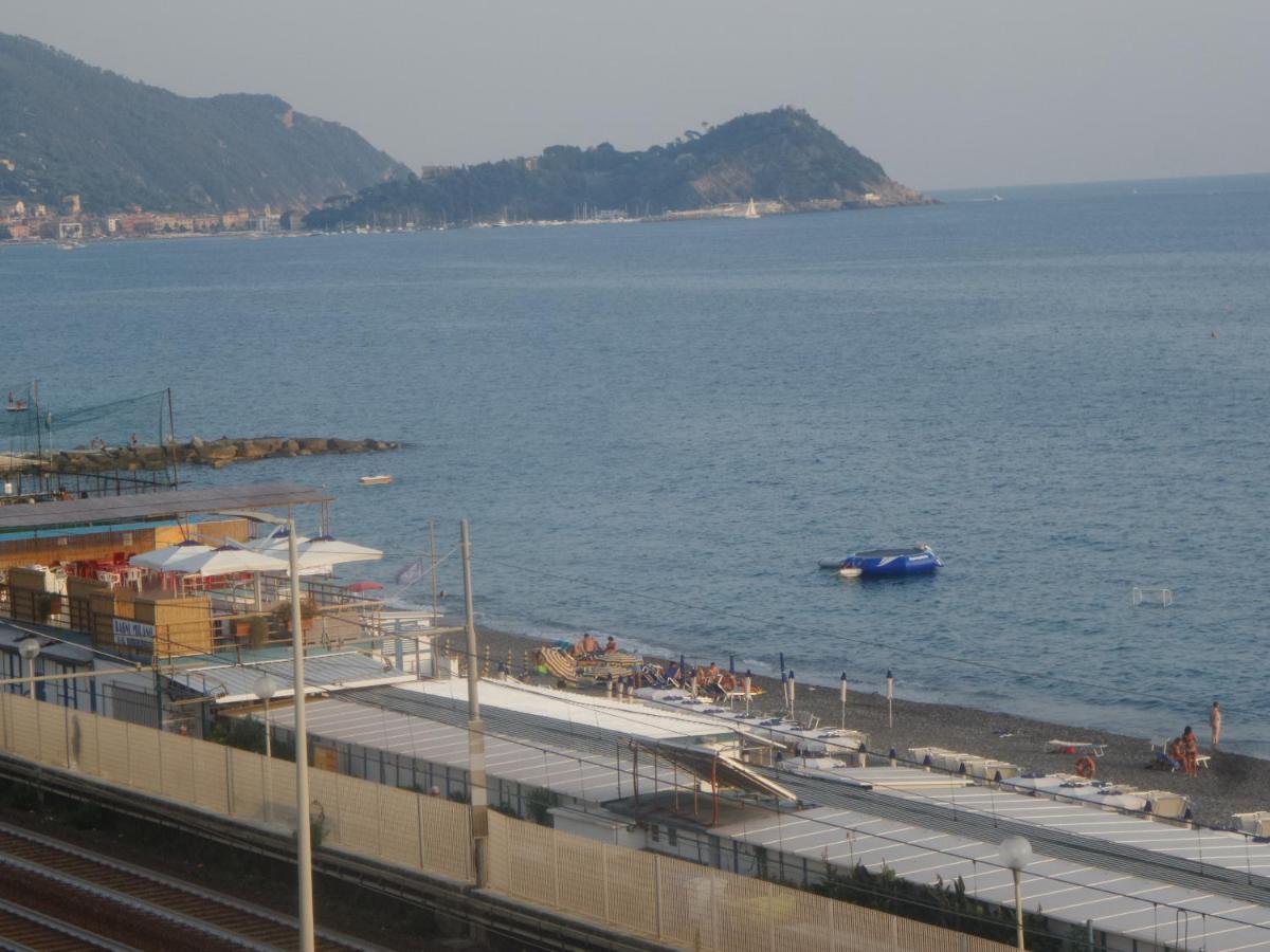 Apartmán Blue A'Mare Lavagna Exteriér fotografie